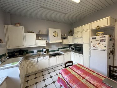 Maison a vendre Vichy 03200 Allier 242 m2 10 pièces 367000 euros