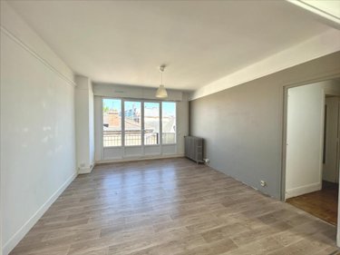 Location appartement Reims 51100 Marne 55 m2 2 pièces 705 euros