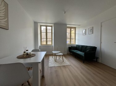 Location appartement Fougères 35300 Ille-et-Vilaine 29 m2 2 pièces 550 euros
