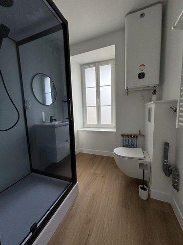 Location appartement Fougères 35300 Ille-et-Vilaine 29 m2 2 pièces 550 euros