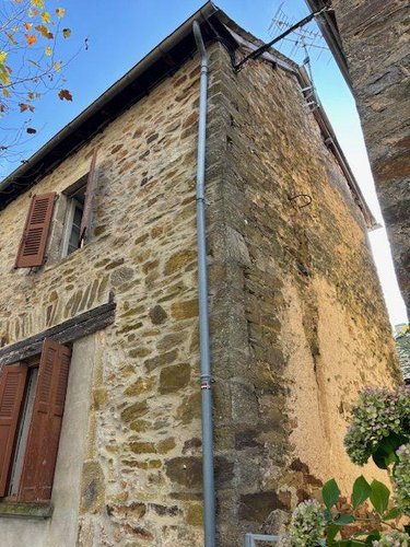 Maison a vendre Sauveterre-de-Rouergue 12800 Aveyron 148 m2 7 pièces 69000 euros