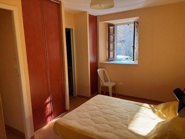 Maison a vendre Sauveterre-de-Rouergue 12800 Aveyron 148 m2 7 pièces 75000 euros