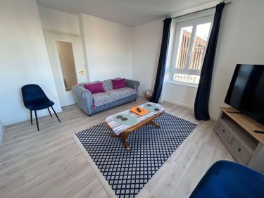 Immeuble a vendre Mauriac 15200 Cantal 824 m2  455800 euros