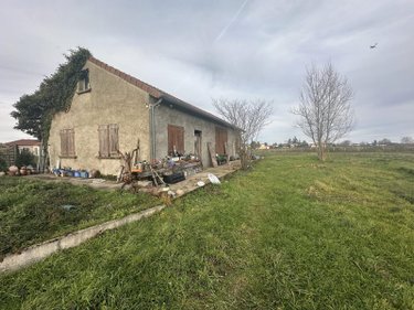 Terrain a batir a vendre Vendat 03110 Allier 2987 m2  148000 euros