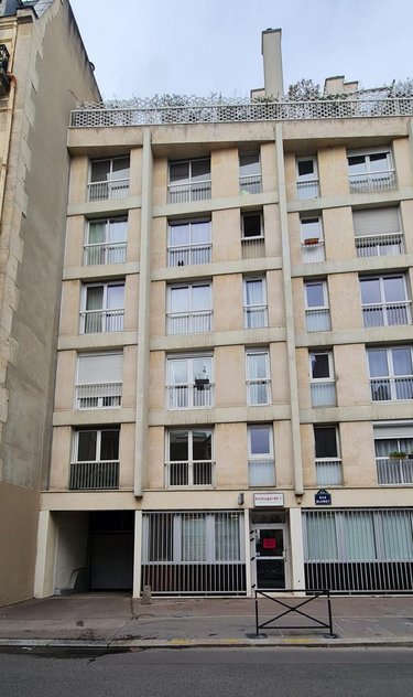 Garage et parking a vendre Paris 75000 Paris  34800 euros