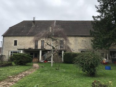Fonds et murs commerciaux a vendre Parcey 39100 Jura 353 m2  230000 euros
