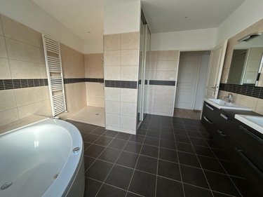 Maison a vendre Mareuil-le-Port 51700 Marne 155 m2 8 pièces 262500 euros