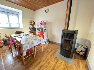 Immeuble a vendre Mauriac 15200 Cantal 179 m2  201400 euros