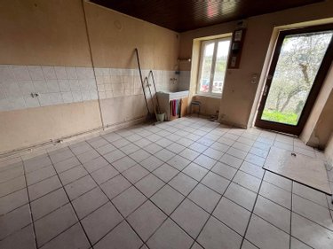 Maison a vendre Ydes 15210 Cantal 33 m2 2 pièces 21200 euros