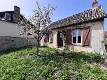 Maison a vendre Ydes 15210 Cantal 33 m2 2 pièces 21200 euros