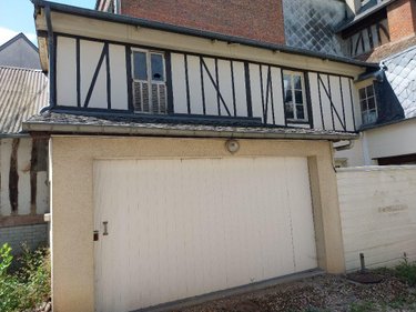 Immeuble a vendre Le Neubourg 27110 Eure 250 m2  305000 euros