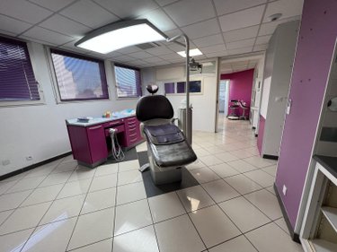 Fonds et murs commerciaux a vendre Rennes 35000 Ille-et-Vilaine 124 m2  312000 euros