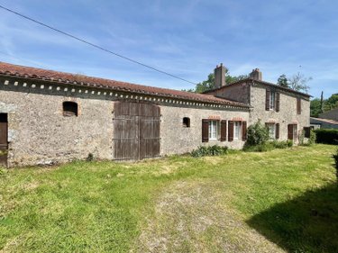 Maison a vendre La Garnache 85710 Vendée 106 m2 5 pièces 240000 euros