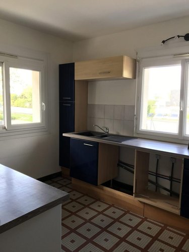 Location maison Noyal-sur-Vilaine 35530 Ille-et-Vilaine 92 m2 5 pièces 900 euros