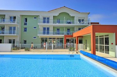 Appartement a vendre Saint-Gilles-Croix-de-Vie 85800 Vendée 41 m2 3 pièces 103000 euros