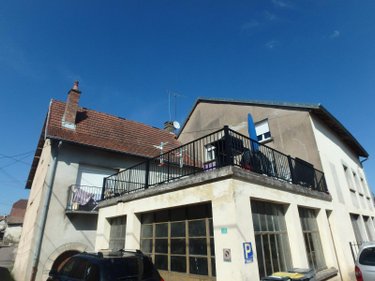 Appartement a vendre Ougney 39350 Jura 219 m2 8 pièces 137000 euros