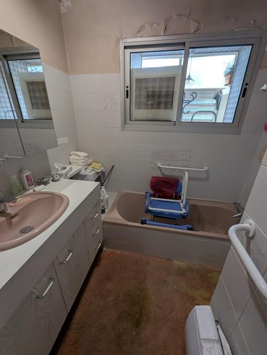 Appartement a vendre Chambéry 73000 Savoie 53 m2 2 pièces 126000 euros