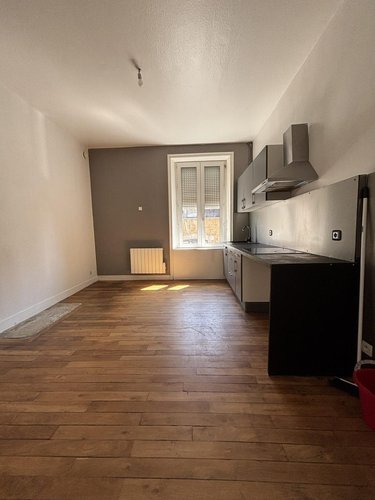 Location appartement Fougères 35300 Ille-et-Vilaine 70 m2 4 pièces 620 euros