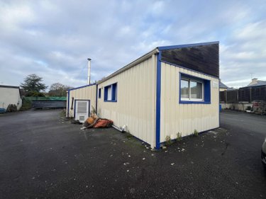 Fonds et murs commerciaux a vendre Guillac 56800 Morbihan 510 m2  332660 euros