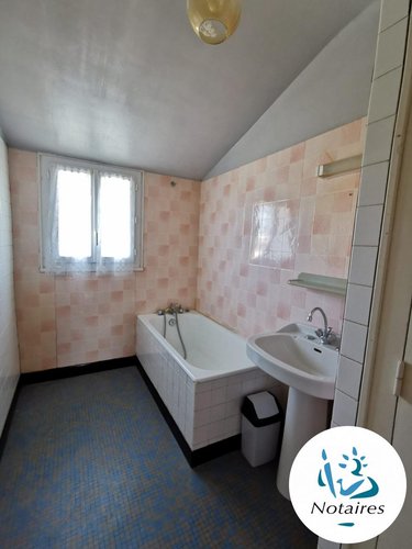 Maison a vendre Bégard 22140 Côtes-d'Armor 113 m2 8 pièces 197000 euros