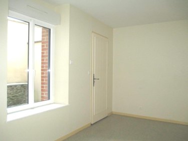 Location maison Fougères 35300 Ille-et-Vilaine 106 m2 5 pièces 650 euros