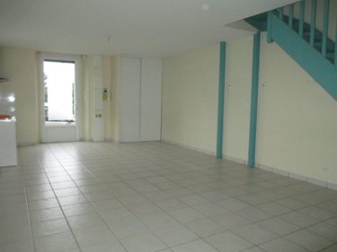Location maison Fougères 35300 Ille-et-Vilaine 106 m2 5 pièces 650 euros