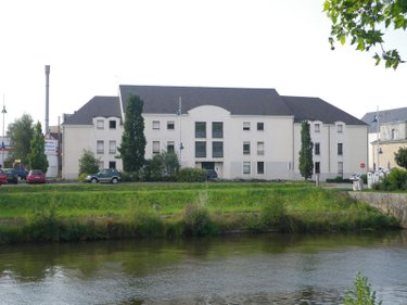 Location appartement Redon 35600 Ille-et-Vilaine 19 m2 1 pièce 300 euros