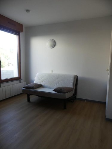 Location appartement Redon 35600 Ille-et-Vilaine 19 m2 1 pièce 300 euros
