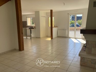 Location maison Livré-sur-Changeon 35450 Ille-et-Vilaine 101 m2 6 pièces 850 euros