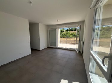 Location appartement Ambérieu-en-Bugey 01500 Ain 41 m2 2 pièces 700 euros