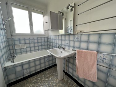 Maison a vendre Saint-Berthevin 53940 Mayenne 77 m2 4 pièces 187680 euros