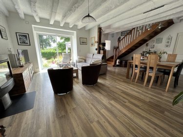 Maison a vendre Châteaugiron 35410 Ille-et-Vilaine 137 m2 8 pièces 353440 euros