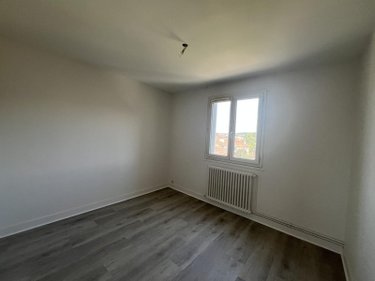 Location appartement Ambérieu-en-Bugey 01500 Ain 69 m2 3 pièces 750 euros