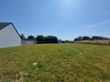 Terrain a batir a vendre Saint-Planchers 50400 Manche 1402 m2  116600 euros