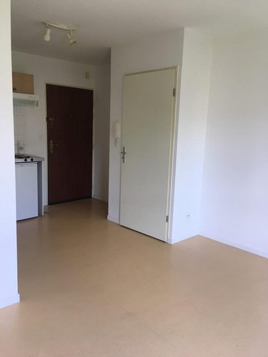 Location appartement Le Mans 72000 Sarthe 21 m2 1 pièce 325 euros