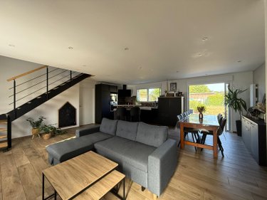 Maison a vendre Gennes-Longuefuye 53200 Mayenne 98 m2 6 pièces 218000 euros