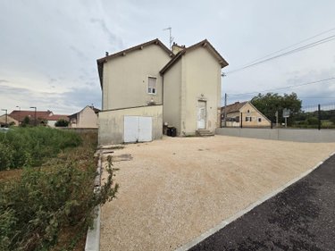Immeuble a vendre Corgoloin 21700 Côte-d'Or 199 m2  254400 euros