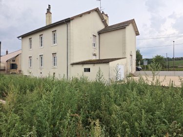 Immeuble a vendre Corgoloin 21700 Côte-d'Or 199 m2  254400 euros