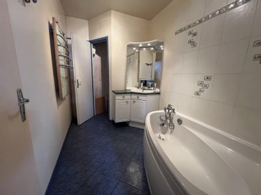 Immeuble a vendre Ploërmel 56800 Morbihan 279 m2  550220 euros