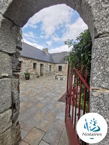 Maison a vendre Bégard 22140 Côtes-d'Armor 162 m2 8 pièces 363900 euros