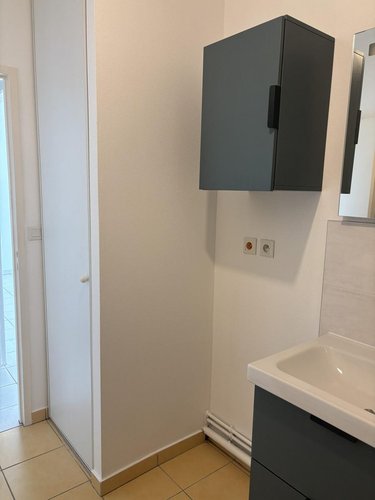 Location appartement Châteaugiron 35410 Ille-et-Vilaine 63 m2 3 pièces 750 euros