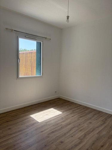 Location appartement Châteaugiron 35410 Ille-et-Vilaine 63 m2 3 pièces 750 euros