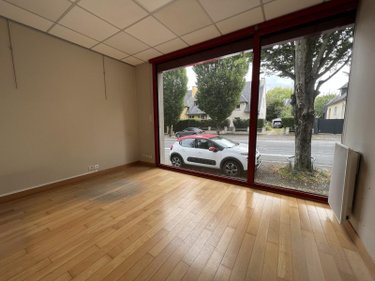 Fonds et murs commerciaux a vendre Rennes 35000 Ille-et-Vilaine 124 m2  312000 euros