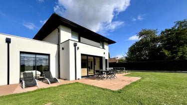 Maison a vendre Mérignies 59710 Nord 137 m2 5 pièces 725000 euros