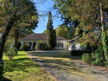 Maison a vendre Challans 85300 Vendée 219 m2 6 pièces 415000 euros