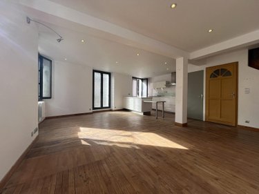 Immeuble a vendre Ploërmel 56800 Morbihan 111 m2  353380 euros