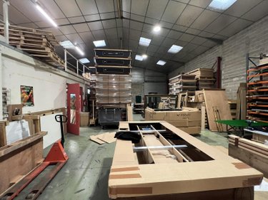 Fonds et murs commerciaux a vendre Rennes 35000 Ille-et-Vilaine 535 m2  571000 euros