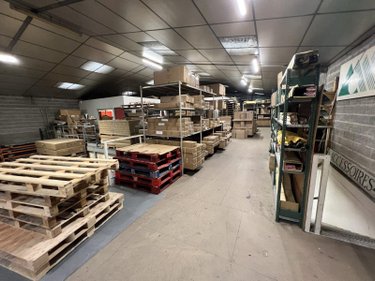 Fonds et murs commerciaux a vendre Rennes 35000 Ille-et-Vilaine 535 m2  571000 euros