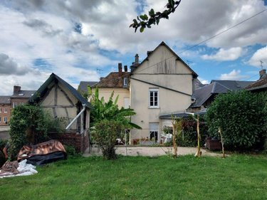 Immeuble a vendre Le Neubourg 27110 Eure 100 m2  365700 euros
