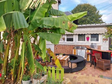 Immeuble a vendre Le Neubourg 27110 Eure 100 m2  365700 euros